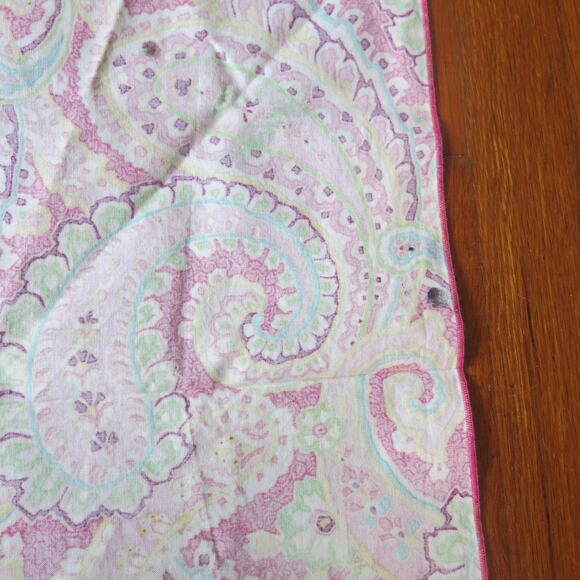 VERA BRADLEY Capri Melon Paisley Pink Set of 4 Napkins Fabric 19.5"x19.5"Retired - Picture 9 of 13